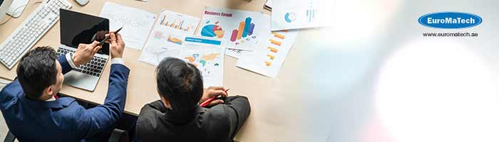اعداد وتحليل وتقييم الخطط المالية