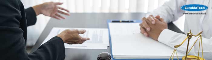 مهارات التحليل القانوني والاستدلال المنطقي