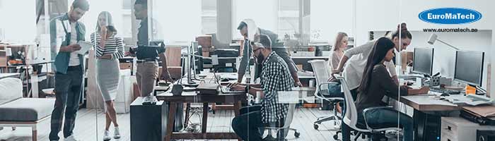 التواصل المؤسسي وإدارة قنوات الإعلام المتعددة